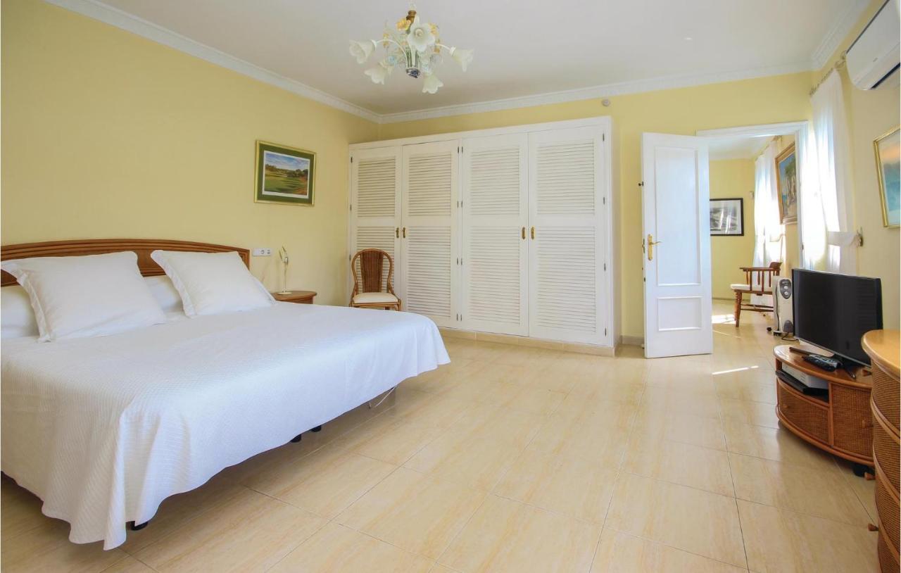 Gorgeous Apartment In Urb El Chaparral With Wifi ラ・カラ・デ・ミハス エクステリア 写真